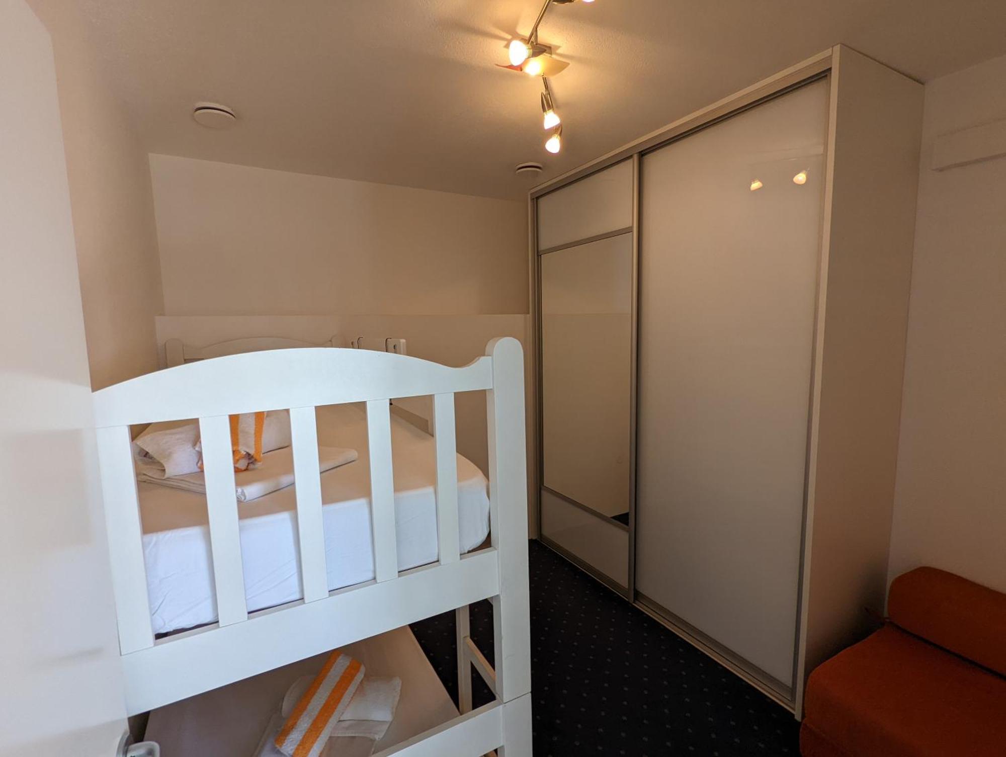 Apartments Stomarica Brela Room photo